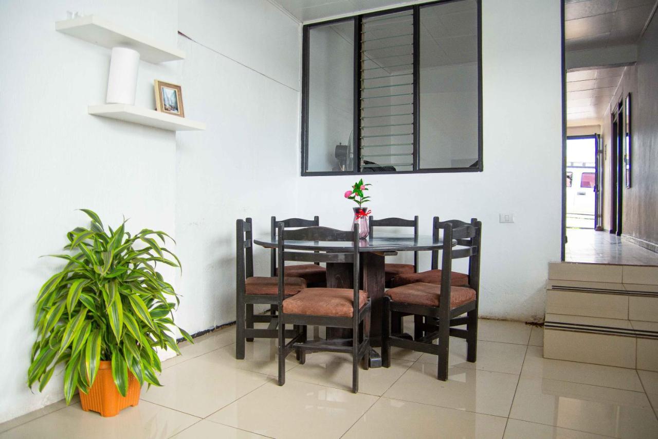 5 Min From The Airport - Perfect Stop Alajuela Bagian luar foto